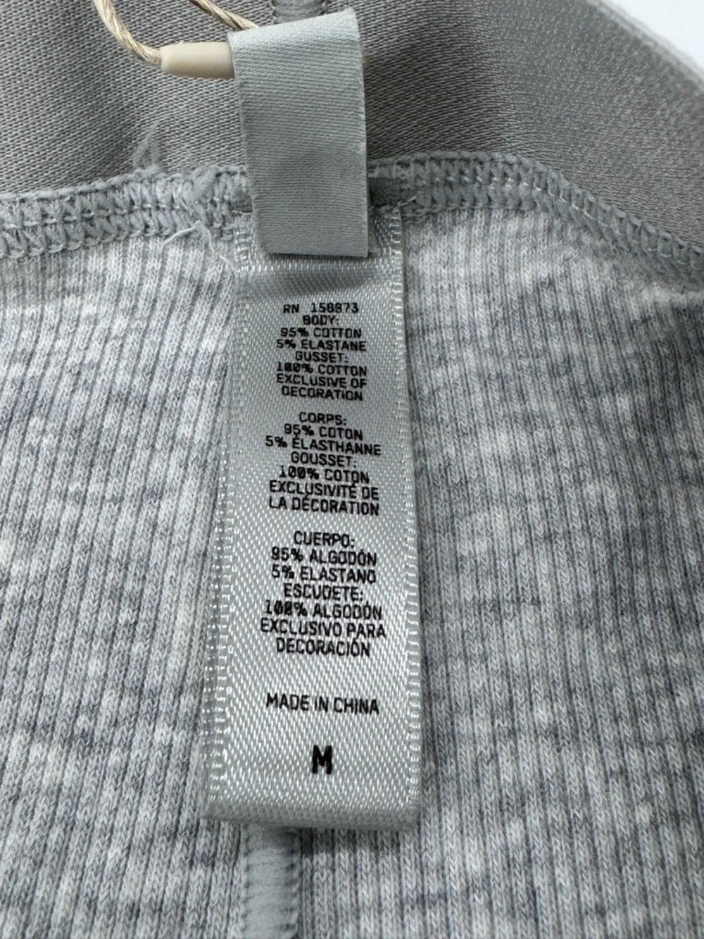 Skims Light Heather Grey Ribbed Boxers NWT Medium - Picture 8 of 8